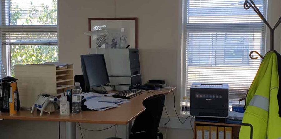 Kontor hotel, stuen 3. Komplet arbejdsplads